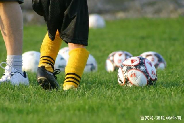 张琳艳右膝前交叉韧带断裂 手术顺利完成